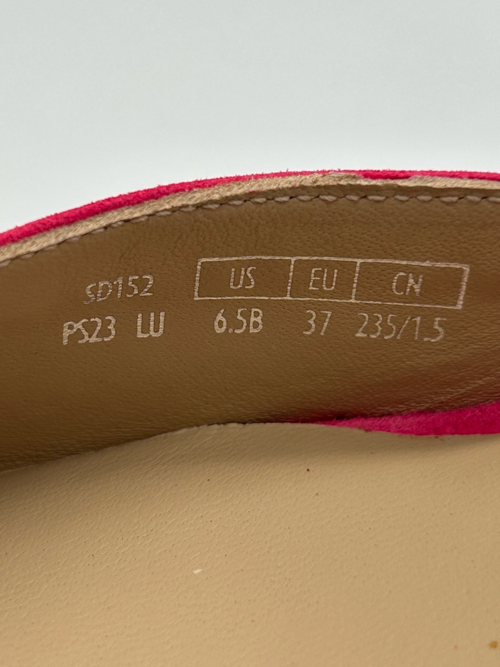 Stuart Weitzman Sleek Hot Pink Crystal Suede Slingback Pumps Size 6.5B NWB - Picture 12 of 15